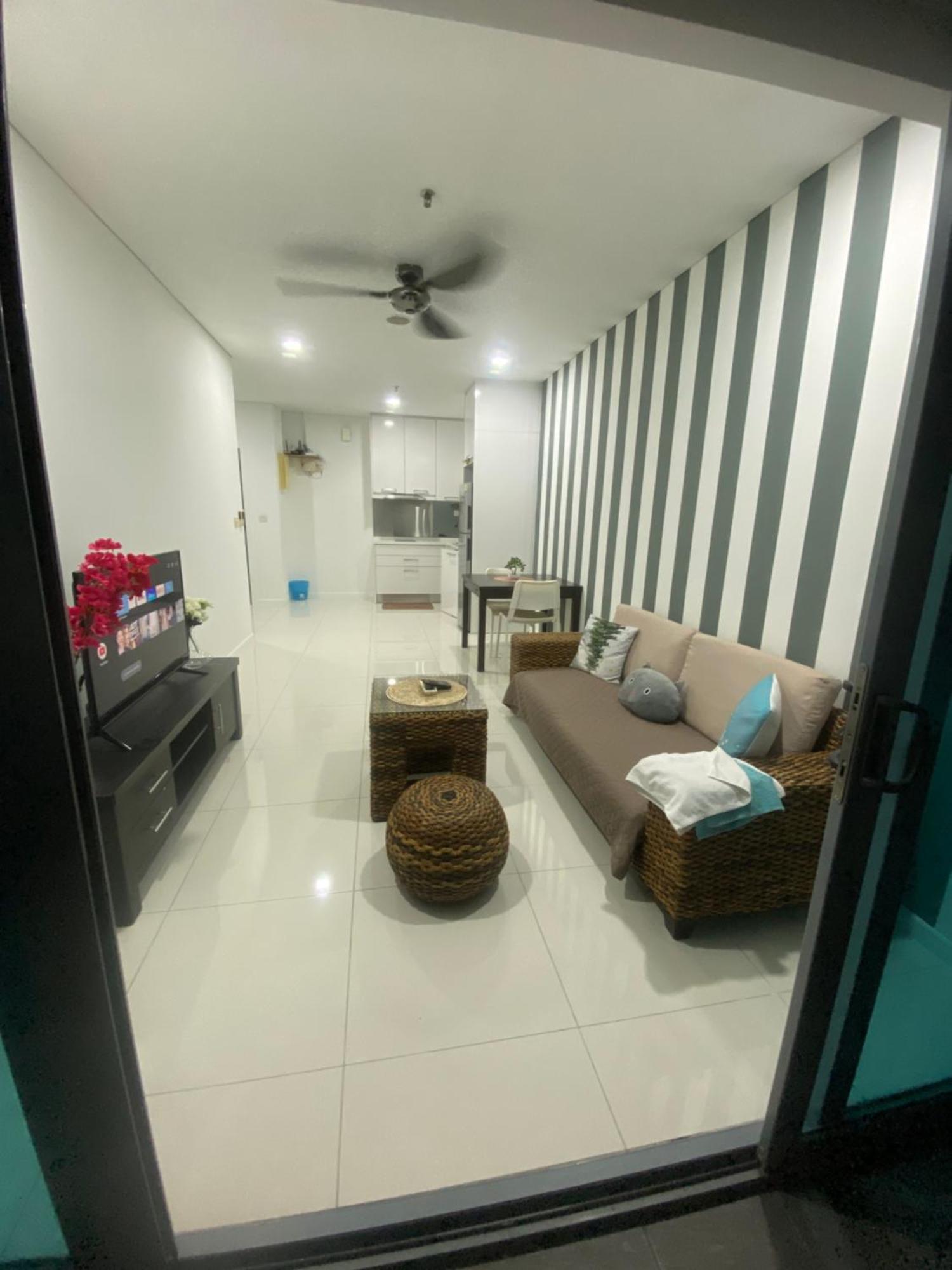 Mercu Summer Suites Klcc By Minutepointhome クアラルンプール エクステリア 写真